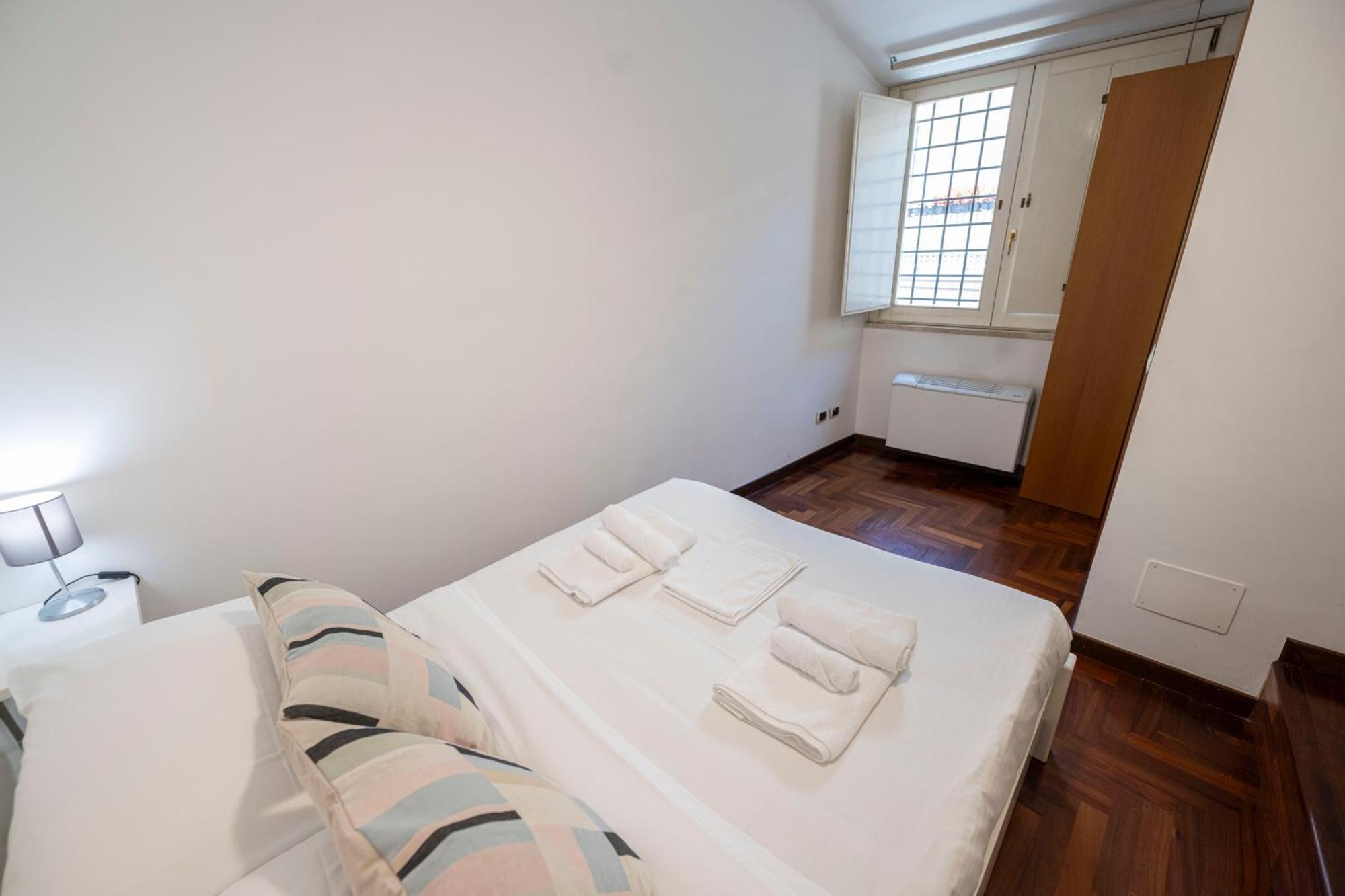Ibernesi 23 - Fori Imperiali Apartment โรม ภายนอก รูปภาพ